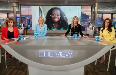 Joy Behar, Sara Haines, Star Jones, Debbie Matenopoulos, Alyssa Farah Griffin Photo