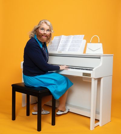Sara Crowe Photo