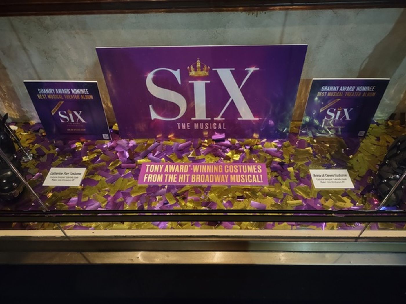 Photos: SIX Takes Over the Drama Book Shop With a New Display Photos: SIX Takes Over the Drama Book Shop With a New Display Image