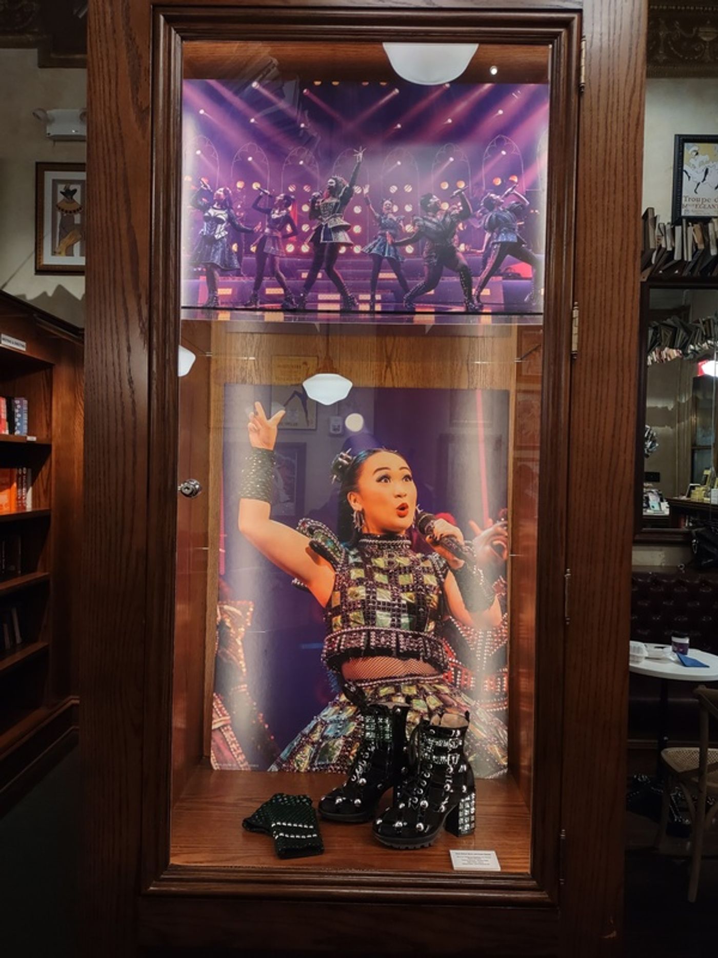 Photos: SIX Takes Over the Drama Book Shop With a New Display Photos: SIX Takes Over the Drama Book Shop With a New Display Image