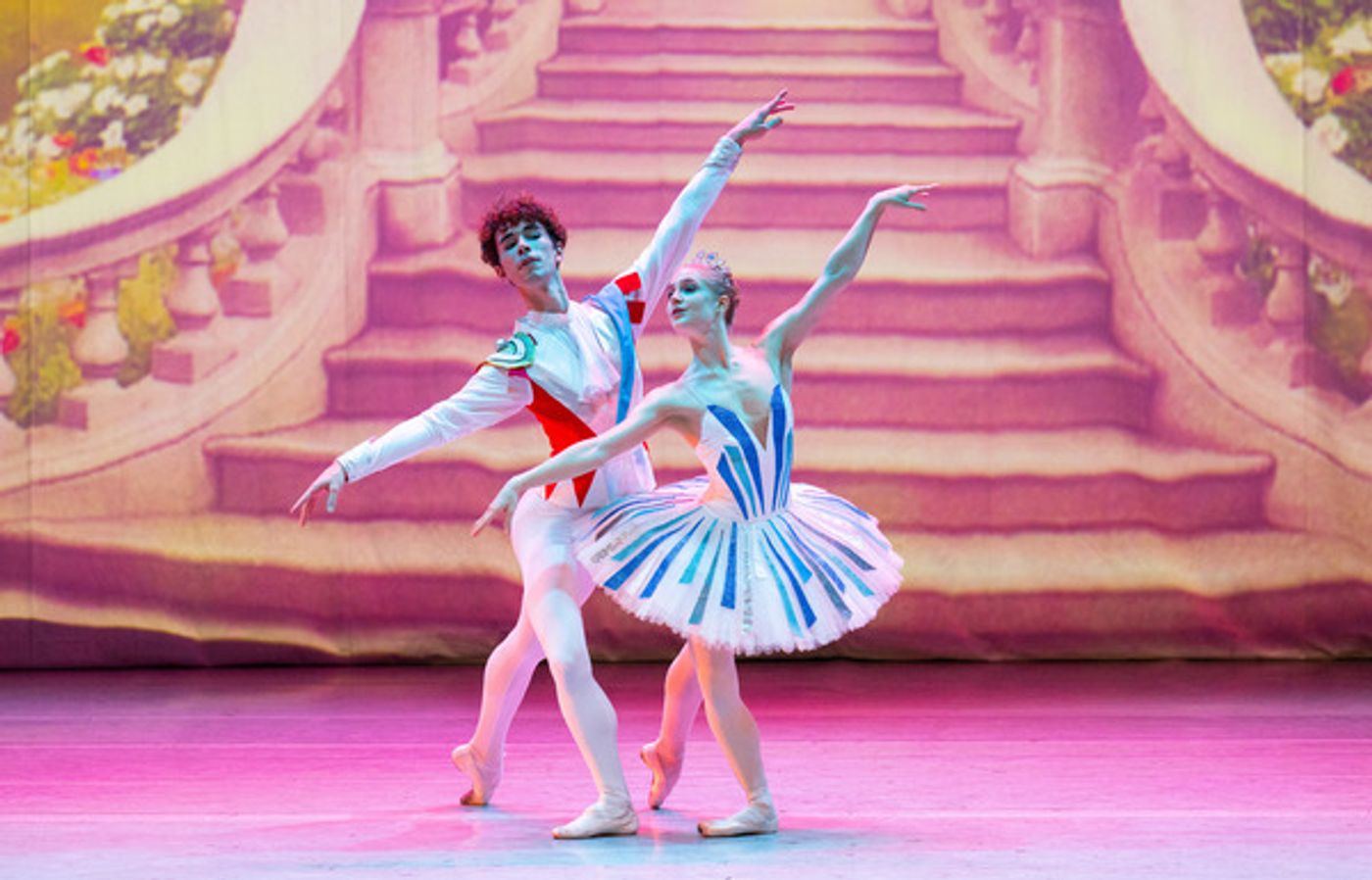 Photos: First Look at SWAN LAKE & THE NUTCRACKER From the Varna International Ballet's Debut UK Tour  Image