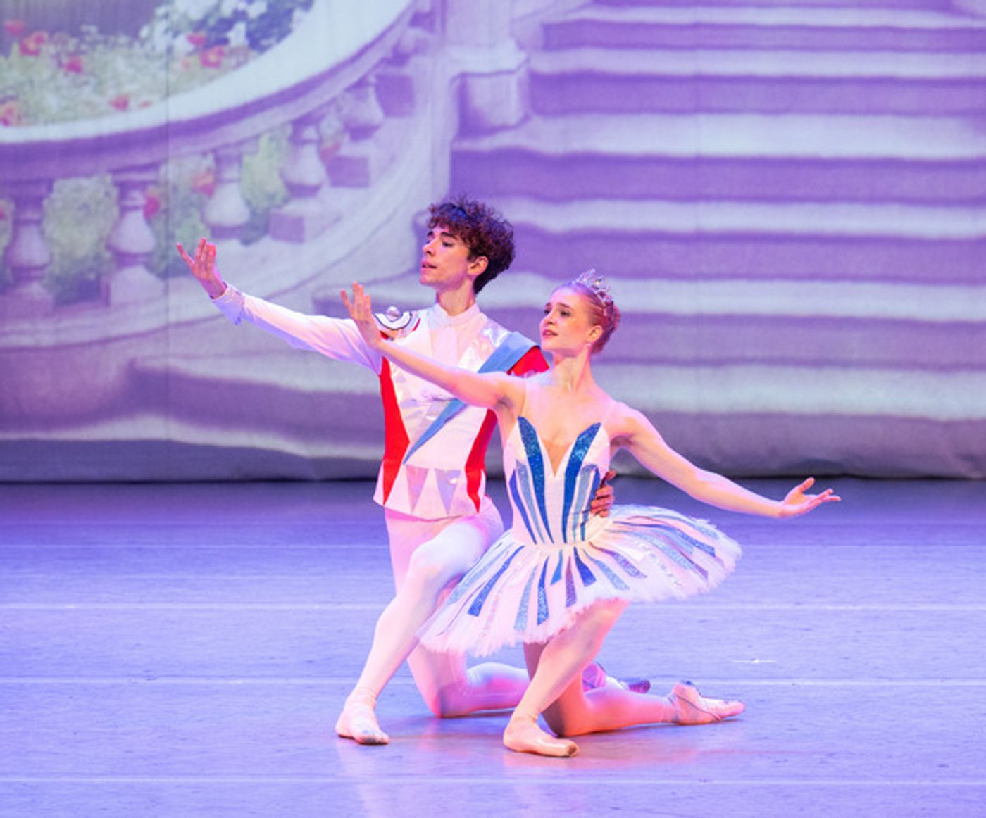 Photos: First Look at SWAN LAKE & THE NUTCRACKER From the Varna International Ballet's Debut UK Tour  Image