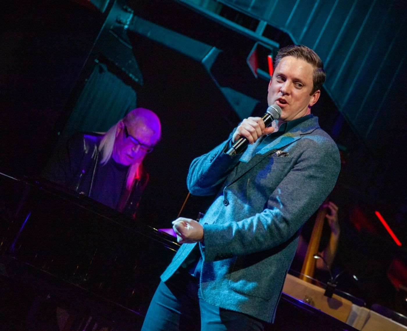 Review: Ben Jones Thinks It & We Know It In BEN JONES I THINK I'M IN LOVE at Chelsea Table + Stage  Image