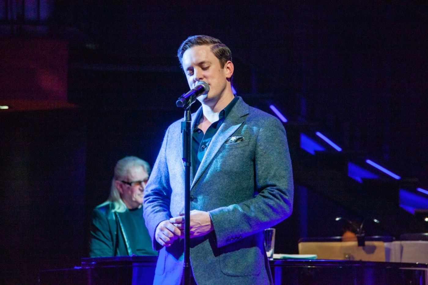 Review: Ben Jones Thinks It & We Know It In BEN JONES I THINK I'M IN LOVE at Chelsea Table + Stage  Image