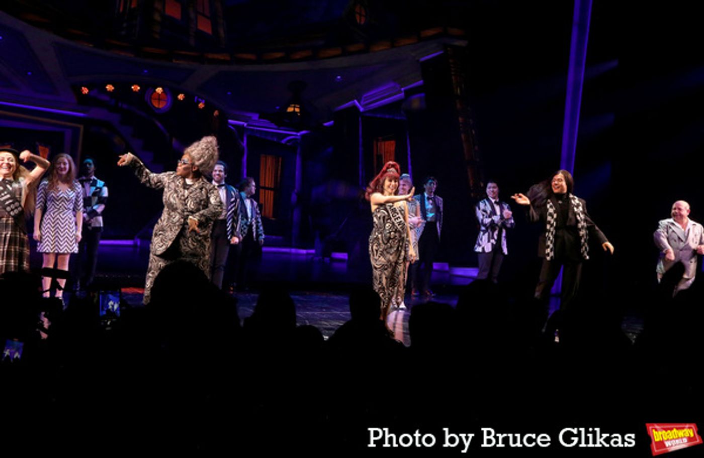Photos: The Cast of BEETLEJUICE Take Their Closing Night Curtain Call  Image