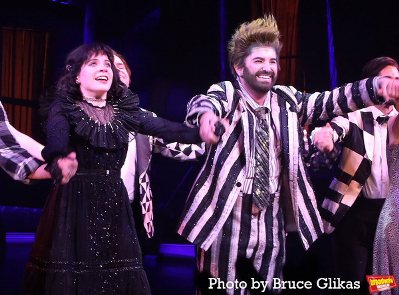 Photos: The Cast of BEETLEJUICE Take Their Closing Night Curtain Call  Image
