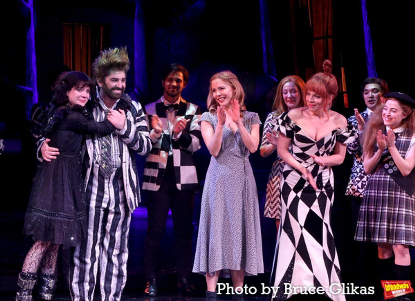 Photos: The Cast of BEETLEJUICE Take Their Closing Night Curtain Call  Image