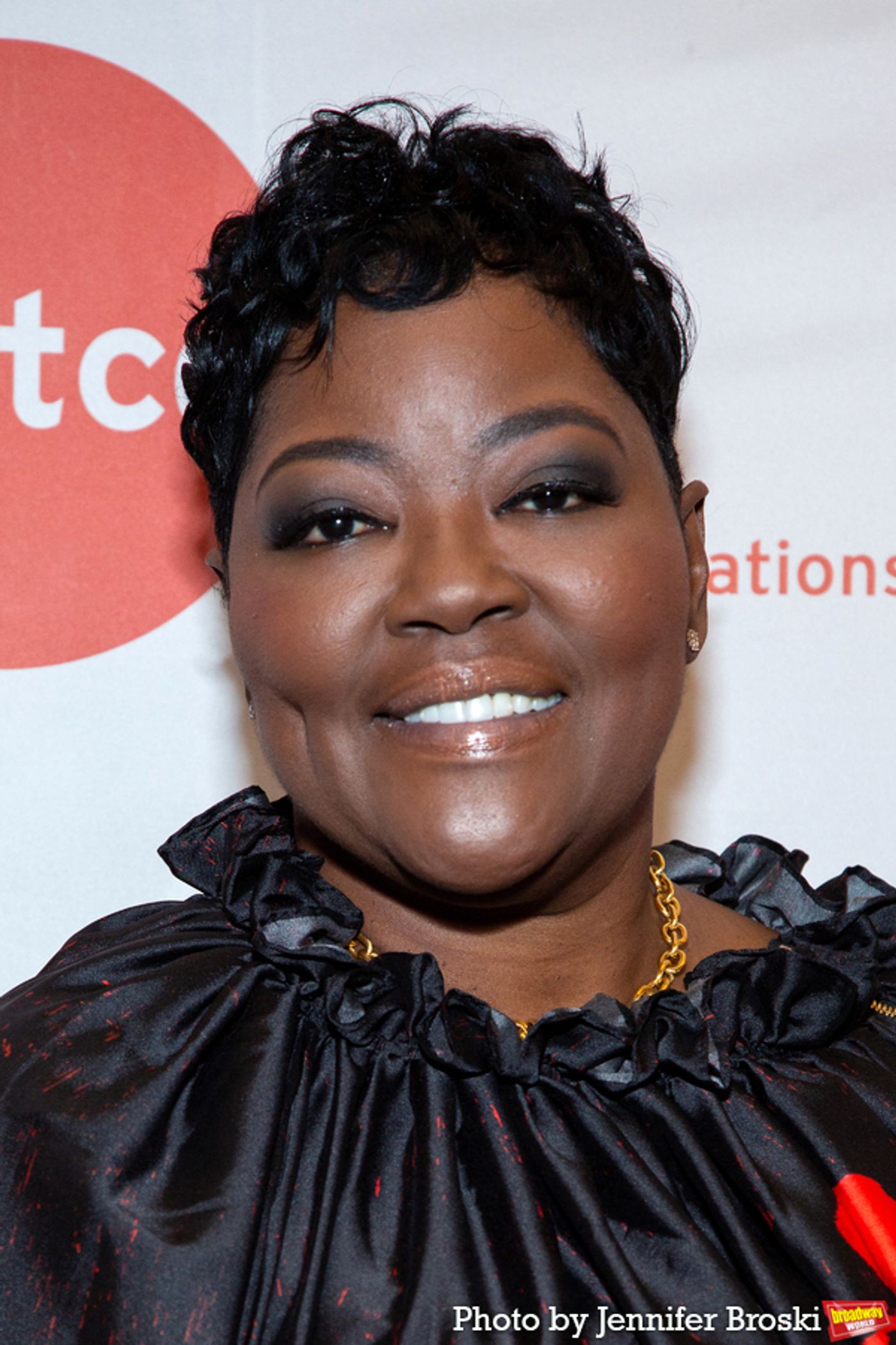 Photos: Samuel L. Jackson and LaTanya Richardson Honored at TCG Gala Photos: Samuel L. Jackson and LaTanya Richardson Honored at TCG Gala Image