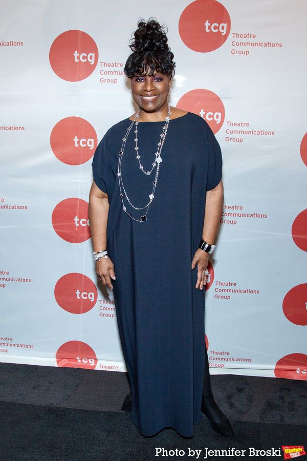 Photos: Samuel L. Jackson and LaTanya Richardson Honored at TCG Gala — photo 34 of 39