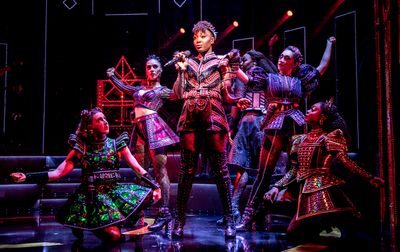 Dionne Ward-Anderson and cast Photo