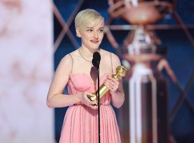 Julia Garner Photo