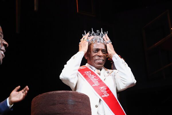Photos/Video: Andre De Shields Celebrates Birthday at DEATH OF A SALESMAN  Image