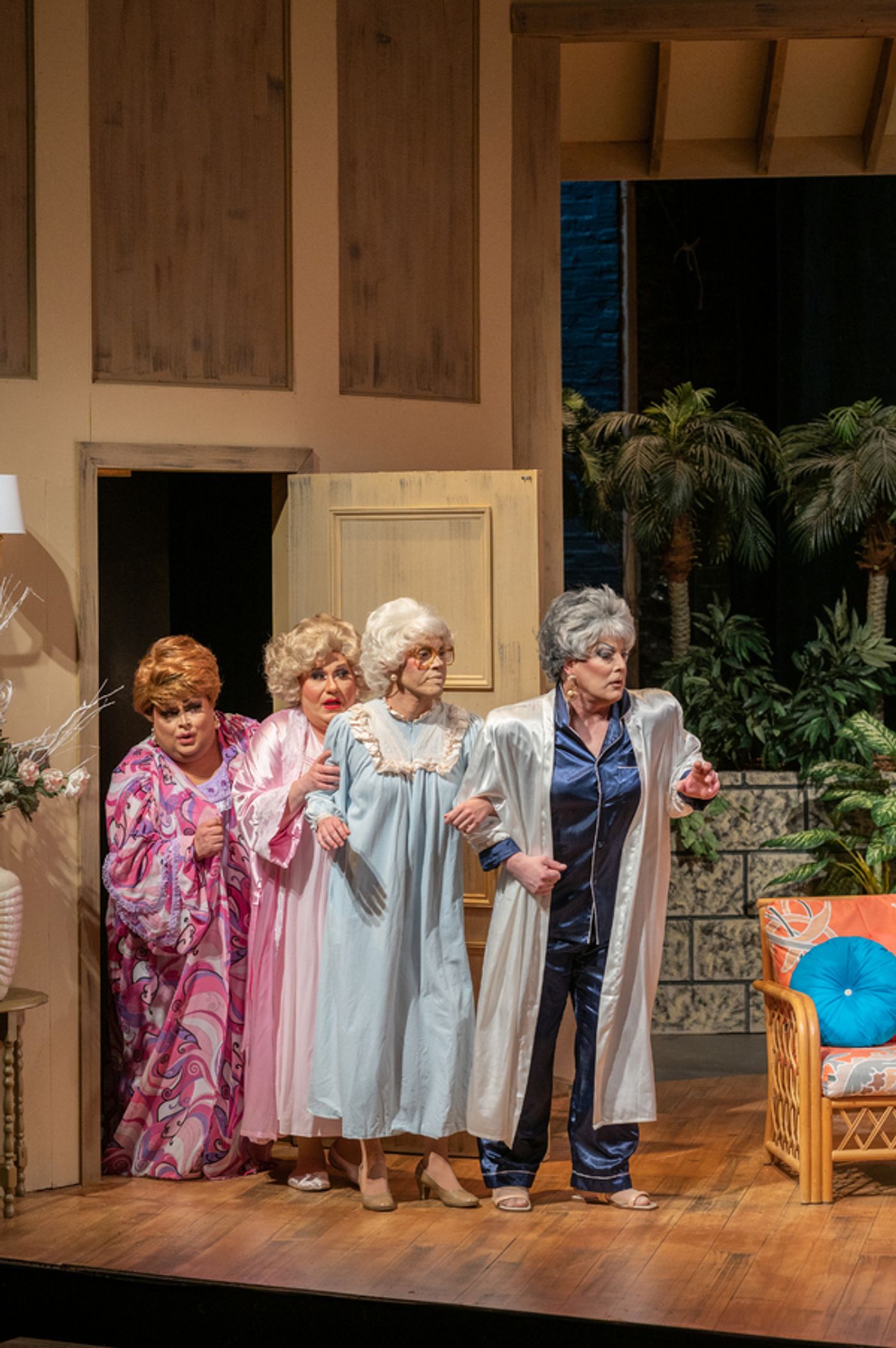 Photos/Video: First Look at Ginger Minj and More in THE GOLDEN GALS LIVE! at Mercury Theater Chicago  Image