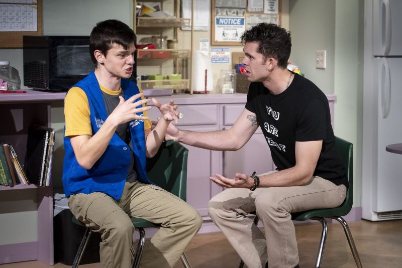 Review: A BRIGHT NEW BOISE at Dezart Performs  Image