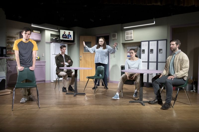 Review: A BRIGHT NEW BOISE at Dezart Performs  Image