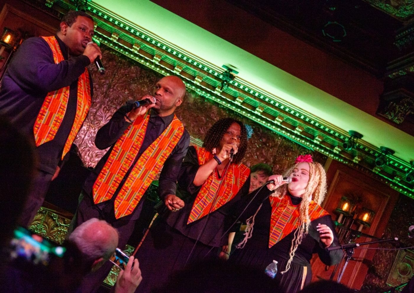 Photos: VONDA SHEPARD Brings Friends Old And New To The Stage At 54 Below  Image