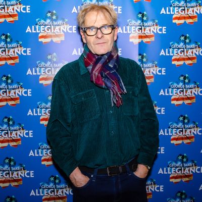 Robert Bathurst Photo