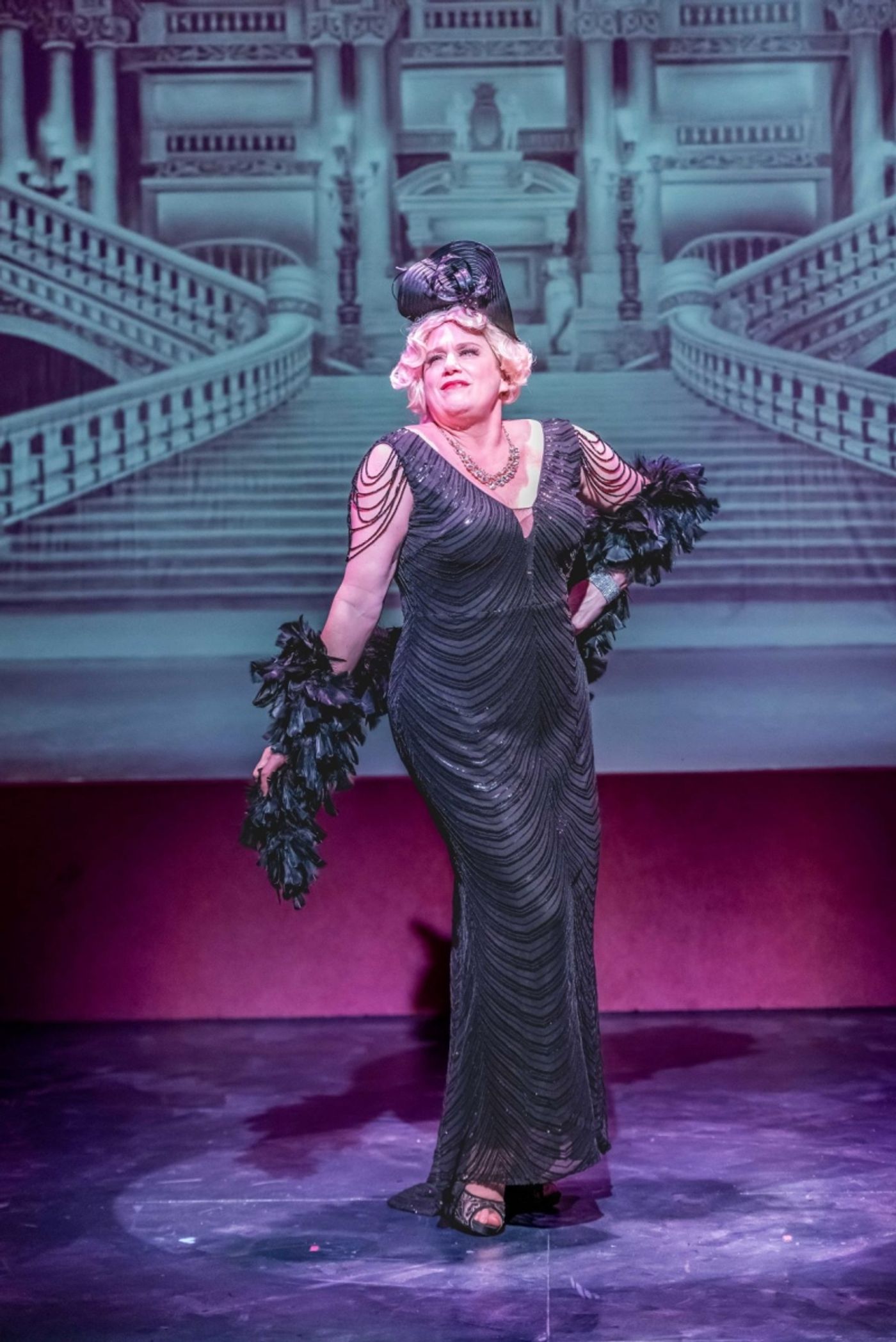 Review: DIRTY BLONDE At CV Rep  Image