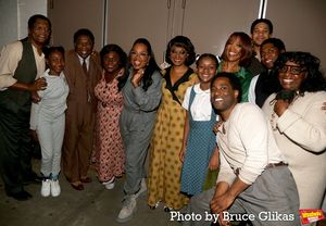 Oprah Winfrey and Gayle King pose with Samuel L. Jackson, Danielle Brooks, John David Photo