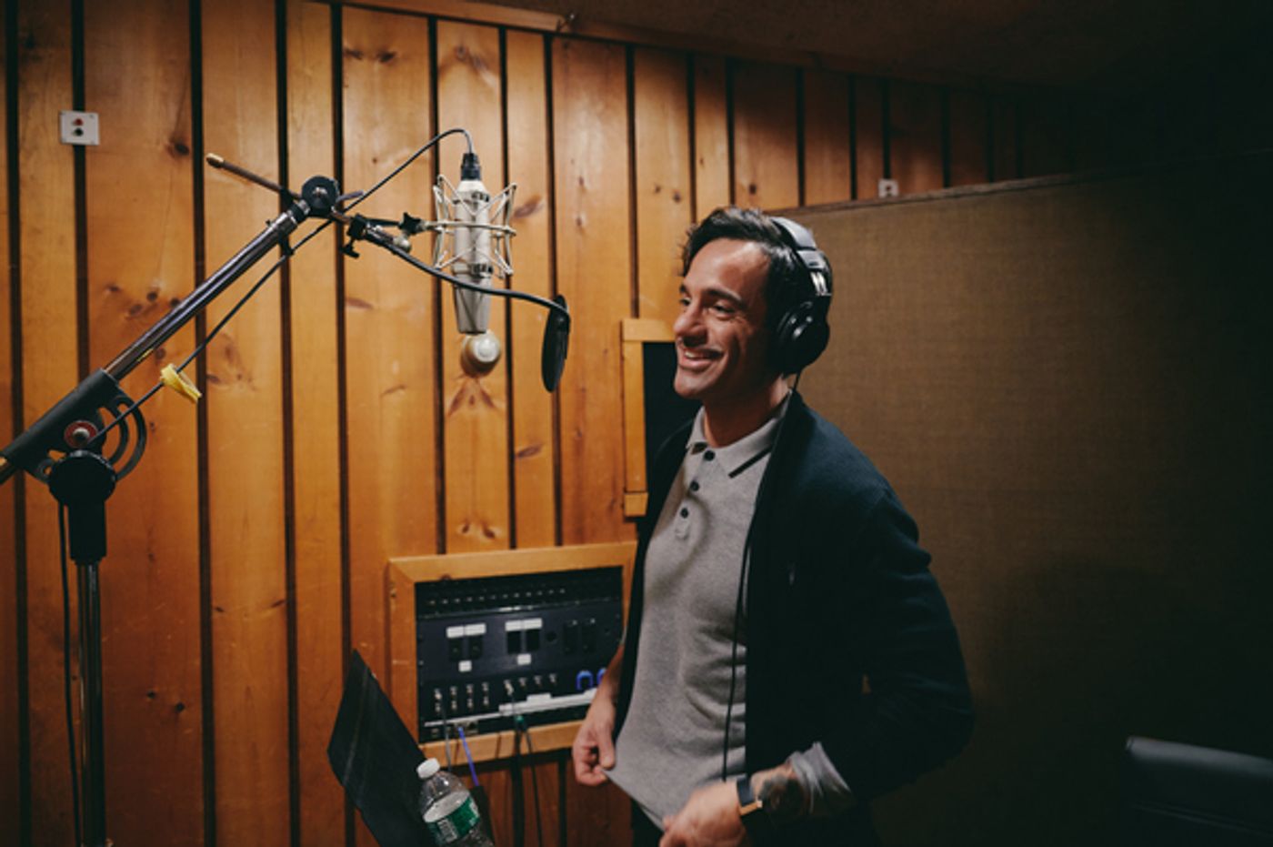 Photos: Behind the Scenes of the Cast of FUNNY GIRL in the Recording Studio  Image