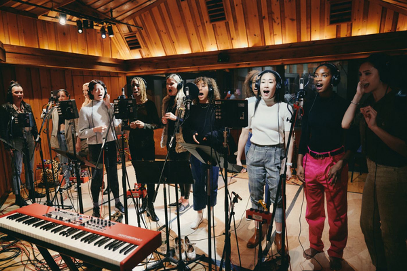 Photos: Behind the Scenes of the Cast of FUNNY GIRL in the Recording Studio  Image