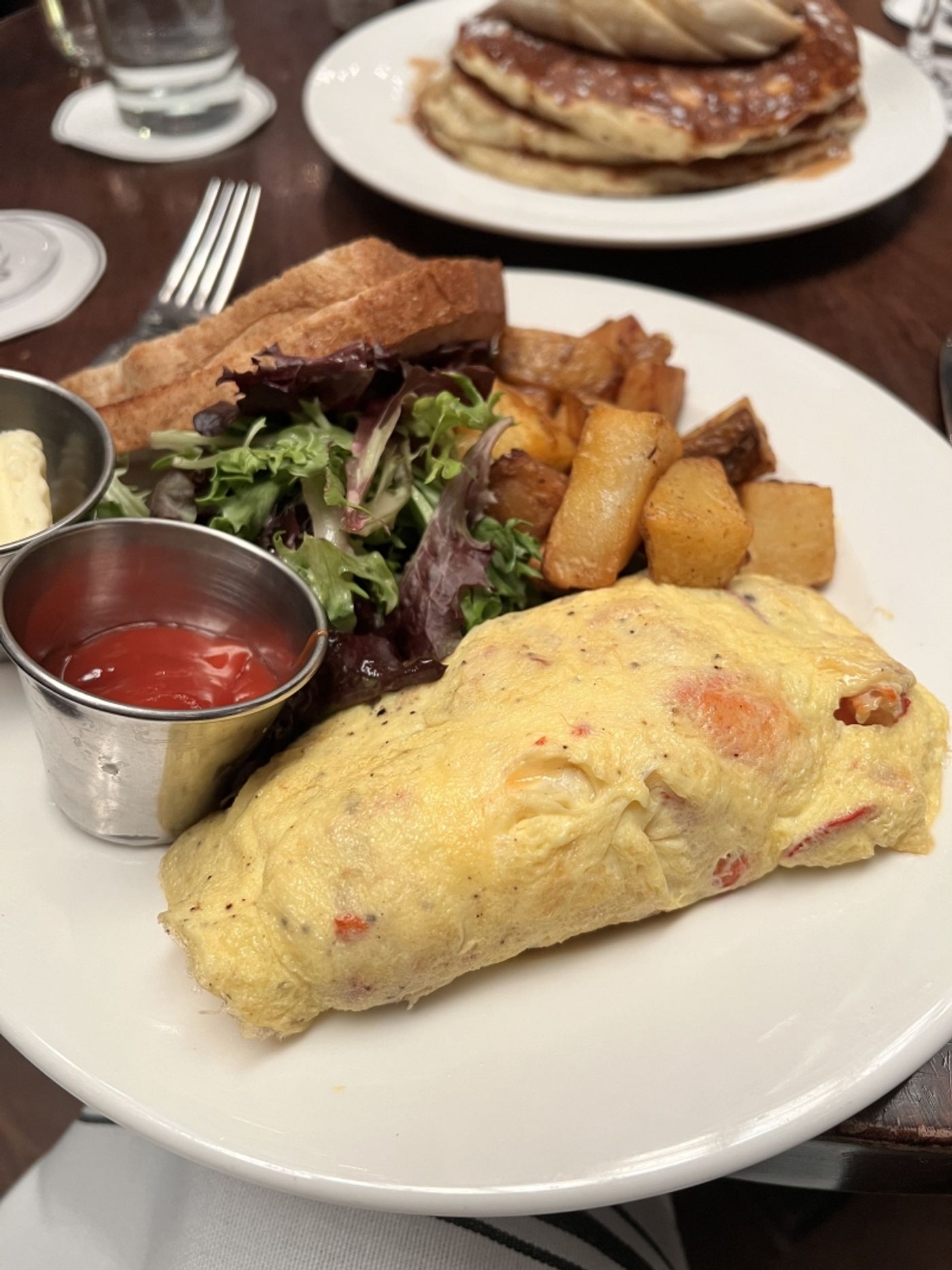 Review: Roxy Bar-Seasonal American cuisine and live music inside classy TriBeCa Hotel Review: Roxy Bar-Seasonal American cuisine and live music inside classy TriBeCa Hotel Image