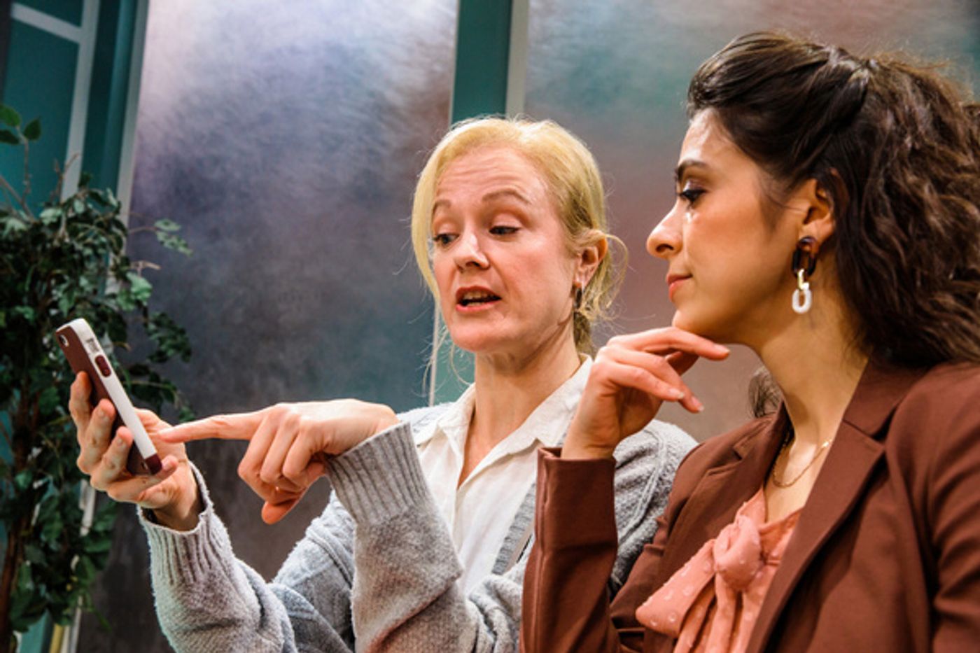 Photos: First Look at DO YOU FEEL ANGER at Circle X  Image