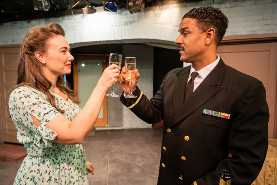 Photos: First Look at Warren Leight's HOME FRONT at Victory Theatre Image