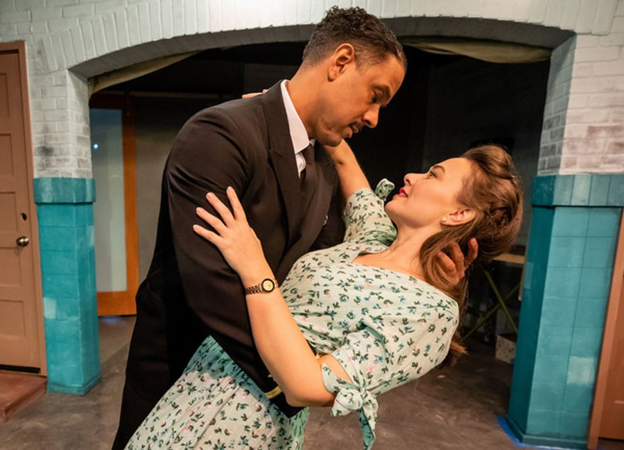 Photos: First Look at Warren Leight's HOME FRONT at Victory Theatre Image