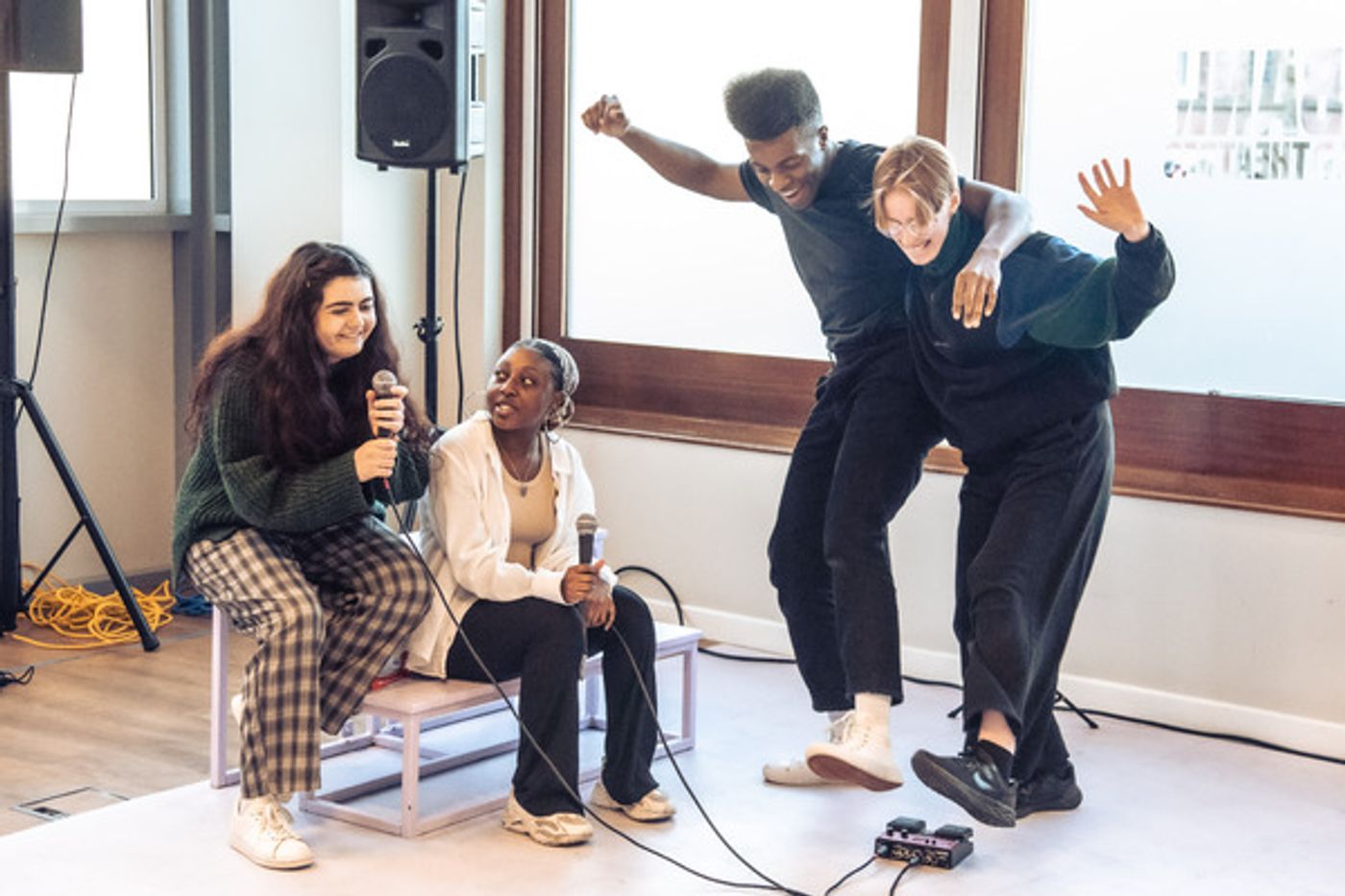 Photos: First Look at BIRDS AND BEES UK Tour in Rehearsal  Image
