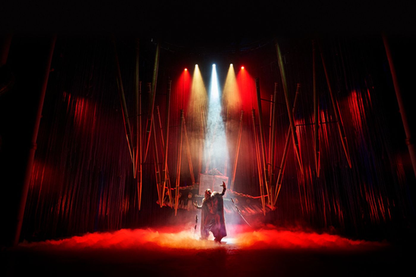 Photos: Nuevas imágenes de LA HISTORIA INTERMINABLE Photos: Nuevas imágenes de LA HISTORIA INTERMINABLE Image