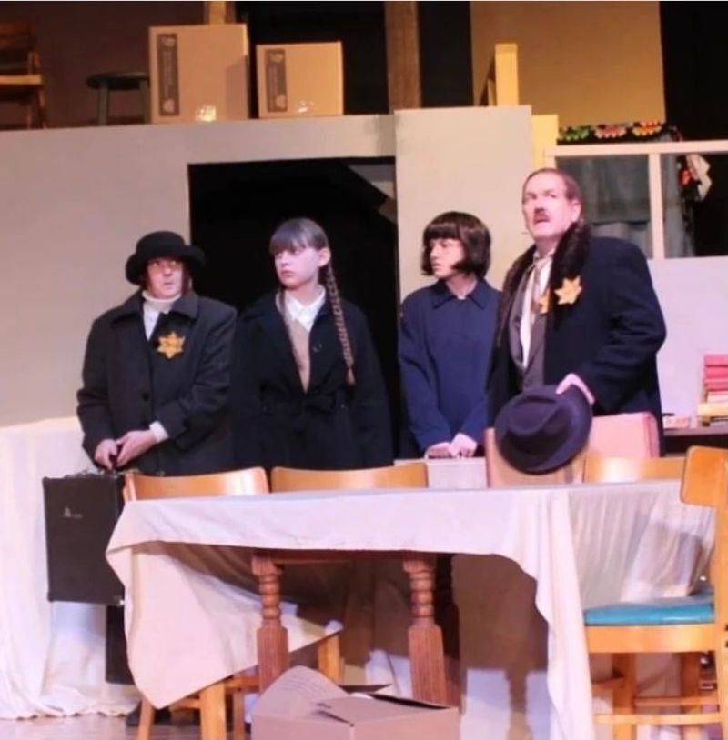 Review: THE DIARY OF ANNE FRANK at Twin Lakes Playhouse  Image