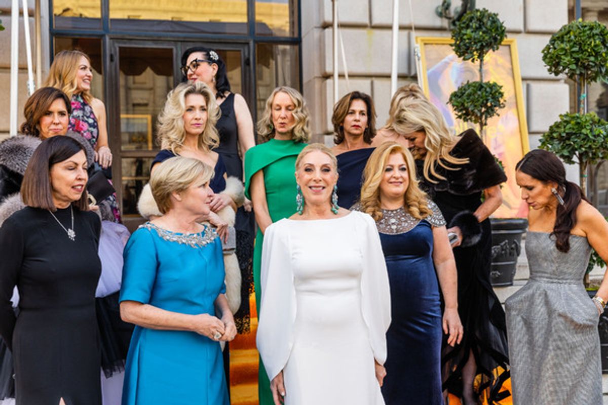 Elisabeth Smith, Louisa Basarrate, Betsy Linder, Holly Thier, Courtney Dallaire, Pam Preston, Rochelle Lacey, Jill McNay, Michelle Harris, Ali Sievers, Evie Simon, Irina Matijas and Claire Kostic at 