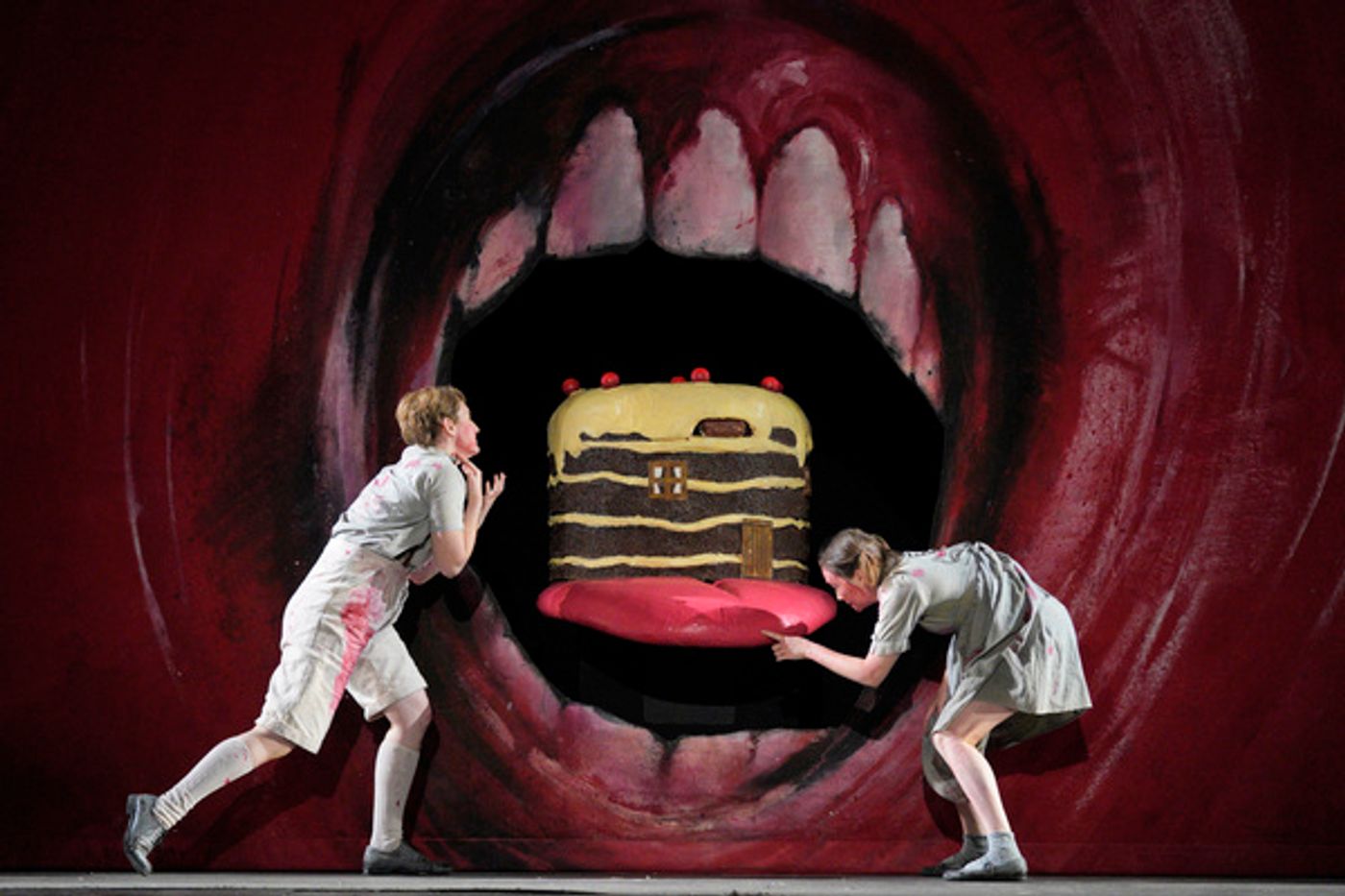 Photos: First Look at HANSEL AND GRETEL at Lyric Opera of Chicago  Image