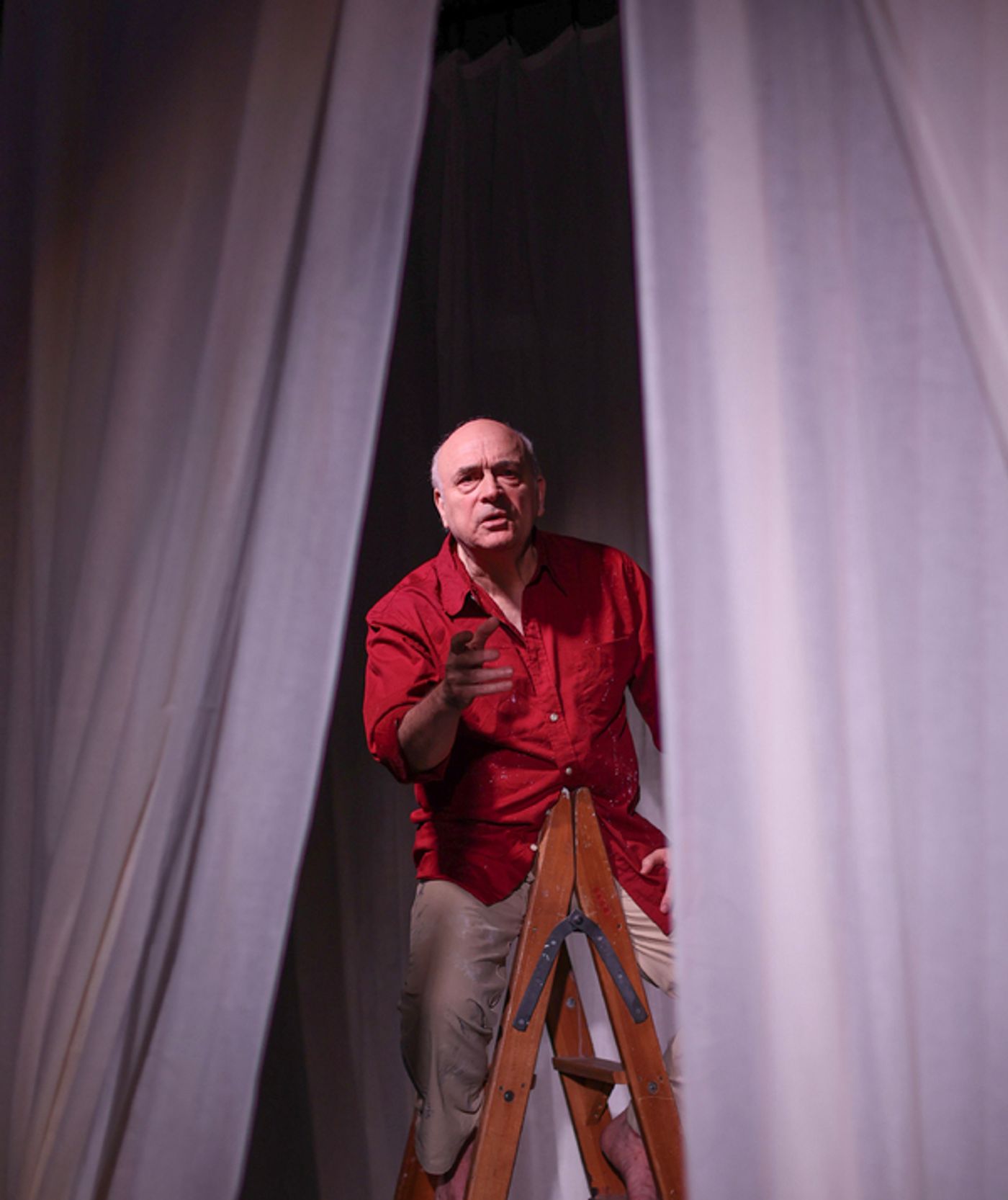 Photos: First Look at Peter Tate in PICASSO at The Playground Theatre  Image