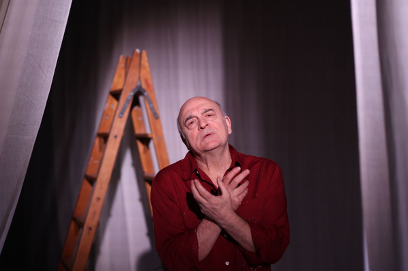 Photos: First Look at Peter Tate in PICASSO at The Playground Theatre  Image