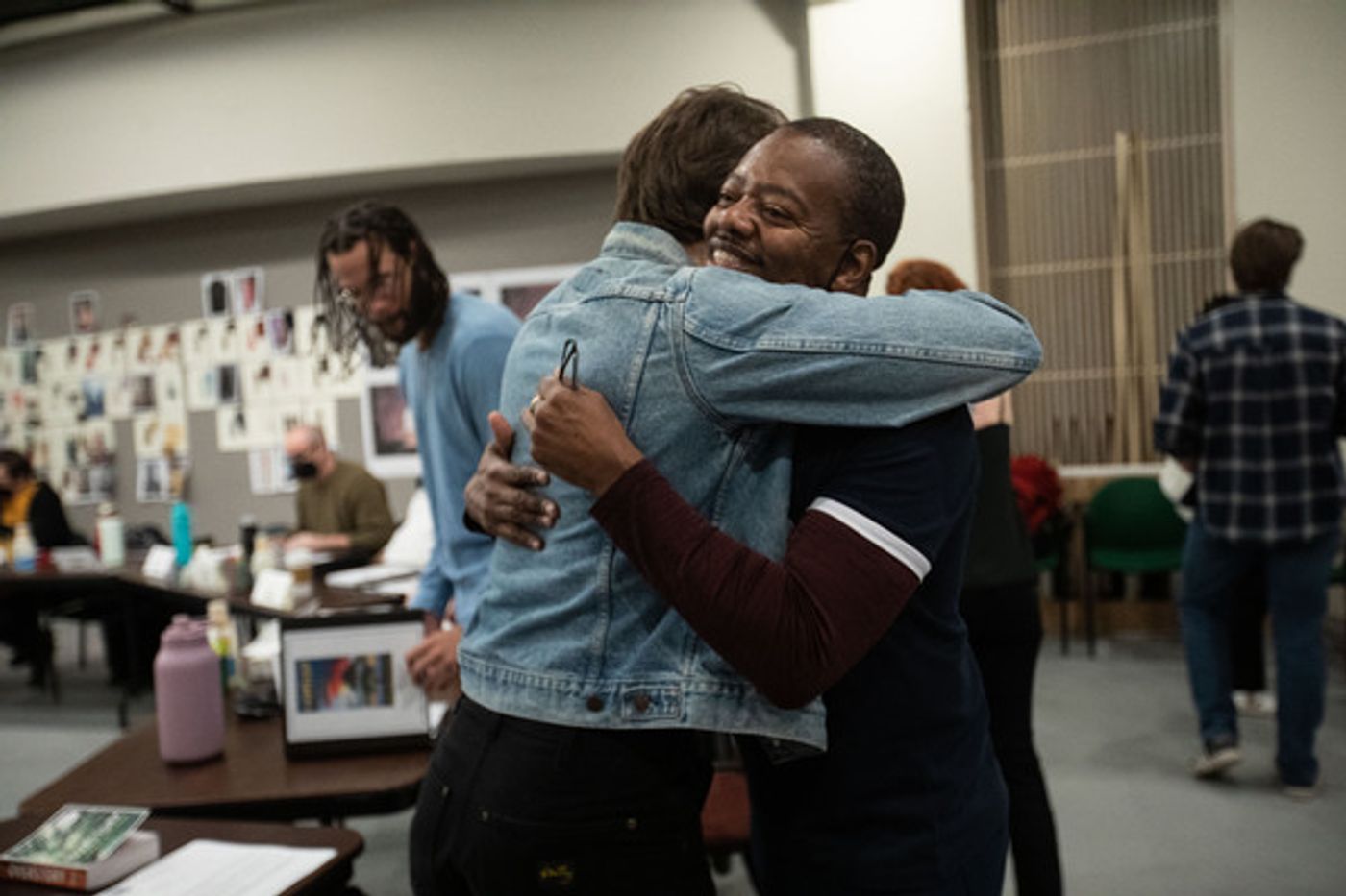 Photos: First Look at Andrew Burnap, Phillipa Soo, Jordan Donica & More in Rehearsals for CAMELOT  Image