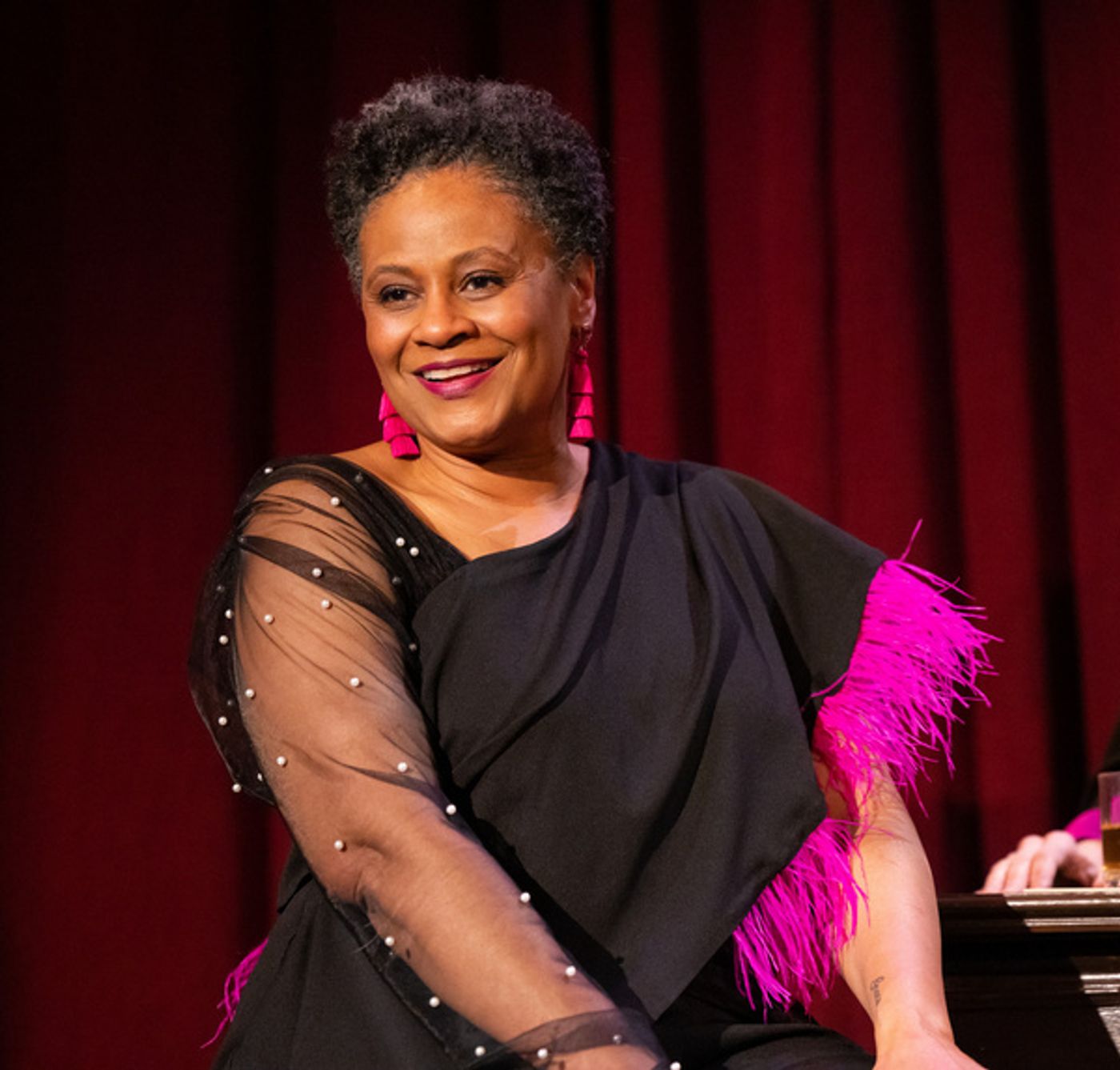 Photos: First Look at BROADS at 1812 Productions  Image