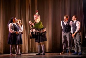 Gabrielle Dominique, Shinah Hey, Ashlyn Maddox, Eli Mayer and Nick Martinez @ BroadwayWorld Gabrielle Dominique, Shinah Hey, Ashlyn Maddox, Eli Mayer and Nick Martinez Photo