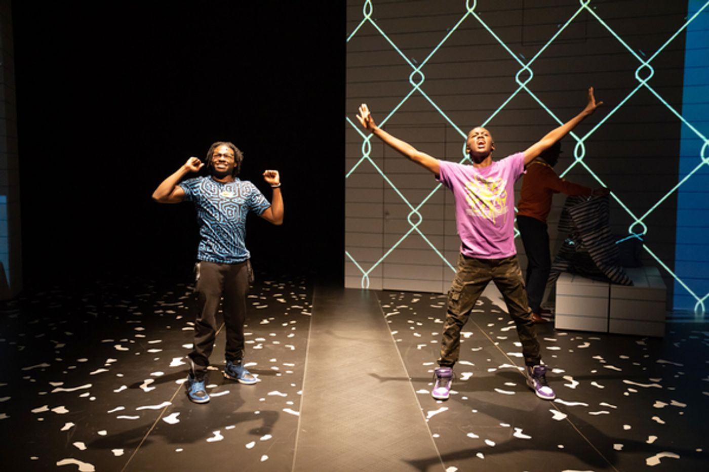 Photos: First Look At LOCOMOTION At Children's Theatre Company  Image