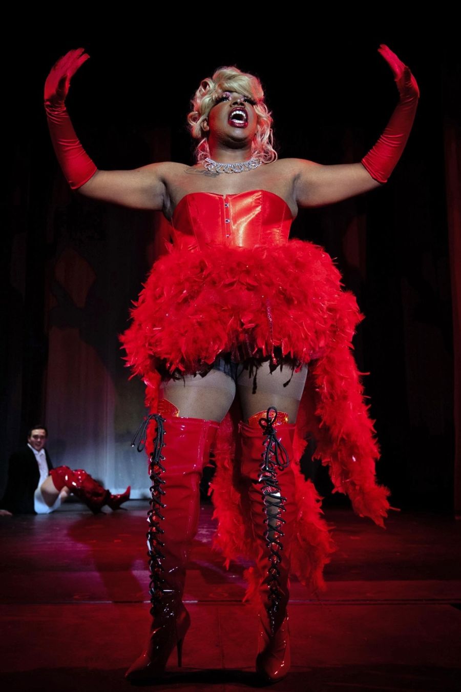 Review: KINKY BOOTS at The White Theatre Image