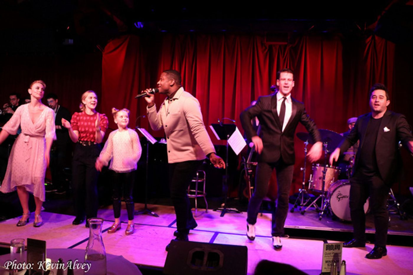Photos: Luke Hawkins Returns to Birdland in a Singing, Tapping Extravaganza  Image