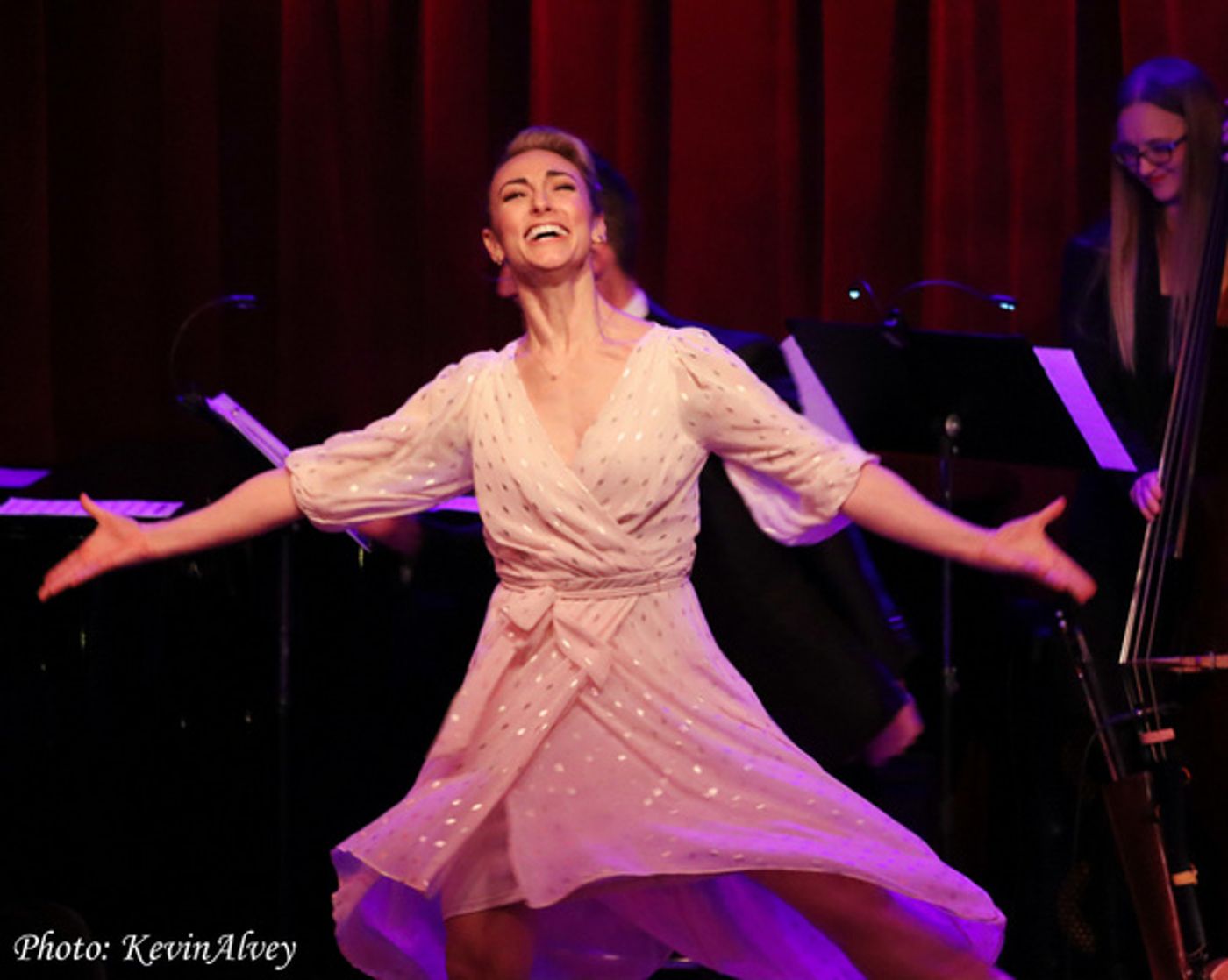 Photos: Luke Hawkins Returns to Birdland in a Singing, Tapping Extravaganza  Image