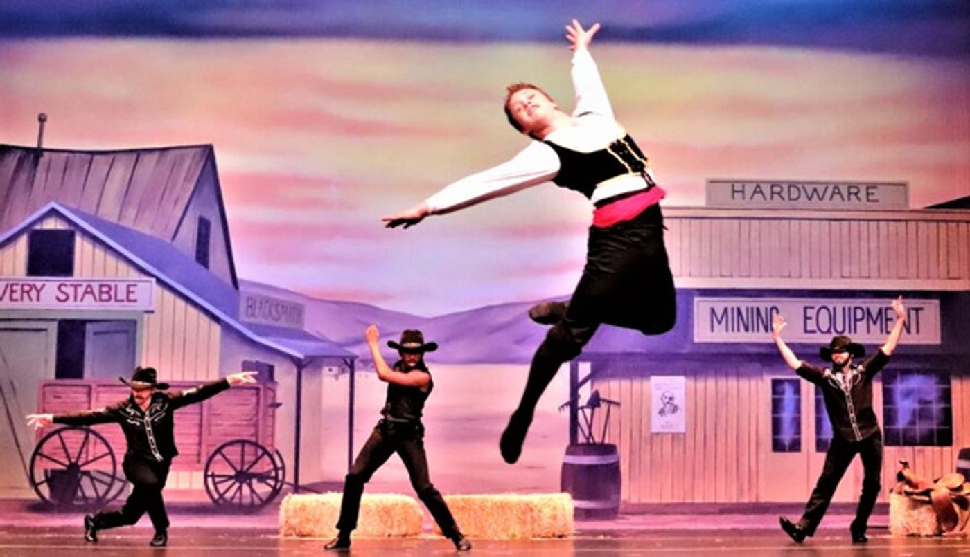 Photos: First Look at Redondo Ballet's SNOW QUEEN Photos: First Look at Redondo Ballet's SNOW QUEEN Image