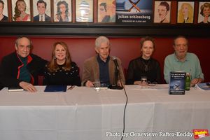 F. Murray Abraham, Marlo Thomas, Tony Roberts, Laila Robins and Julian Schlossberg Photo