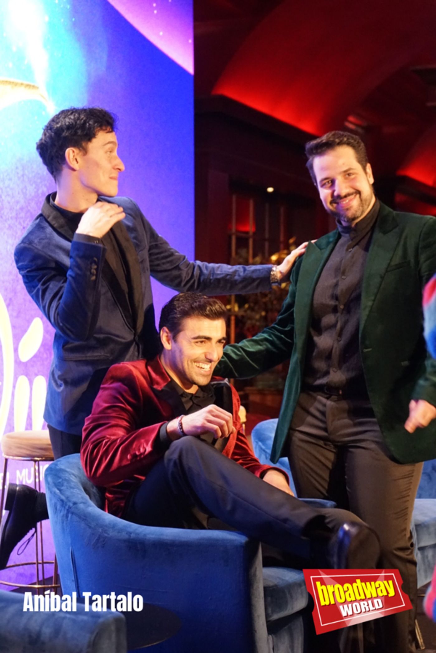 Photos: El reparto de ALADDIN se presenta en el Teatro Real de Madrid Photos: El reparto de ALADDIN se presenta en el Teatro Real de Madrid Image