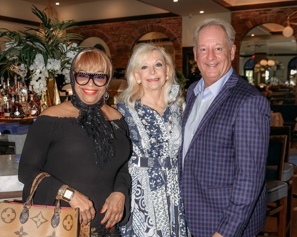 Photos: Go Inside the Reading of ICE CHAMPION at Palm Beach's Cafe L'Europe — photo 6 of 14
