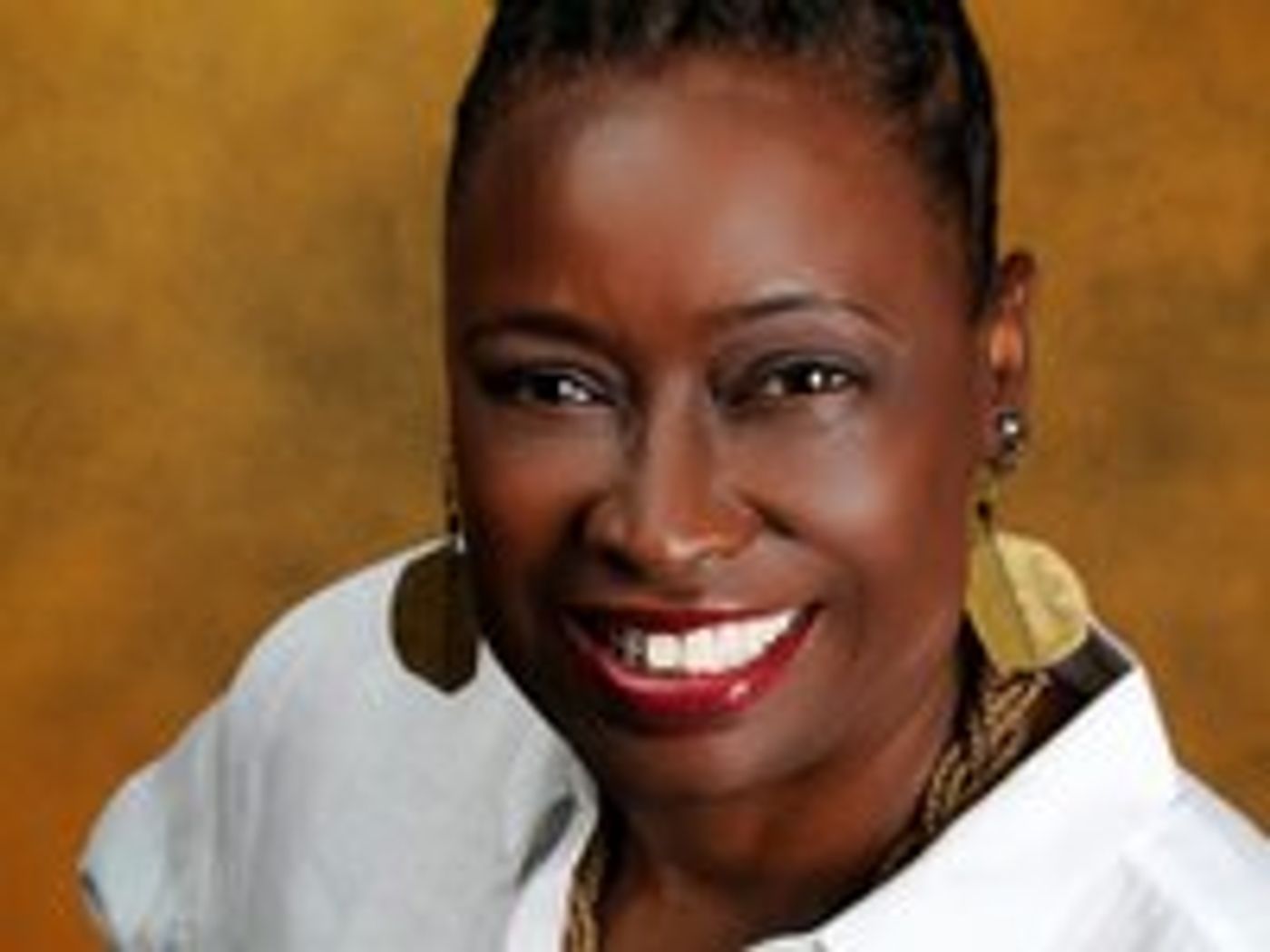 News: CREATIVISTS IN DIALOGUE: A Podcast Embracing the Creative Life is Now Live on Substack  Image