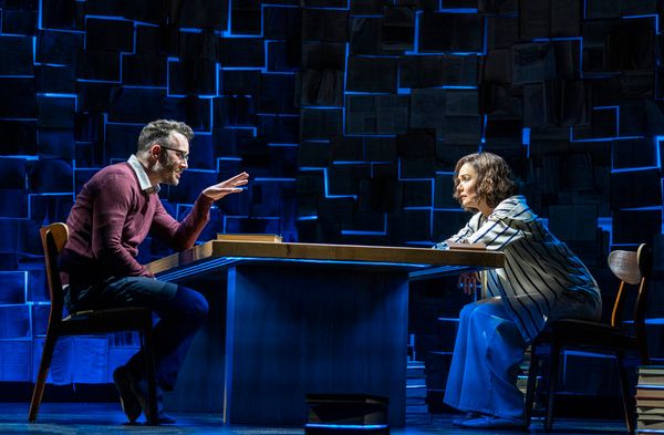 0137 (l to r): Eddie Kaye Thomas (Abe) and Katie Holmes (Julia Cheever) in Roundabout Photo