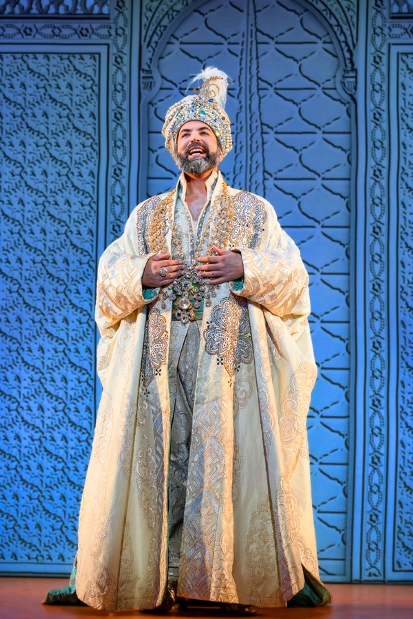 Photos & Video: Check Out All New Images & Footage of ALADDIN North American Tour!  Image